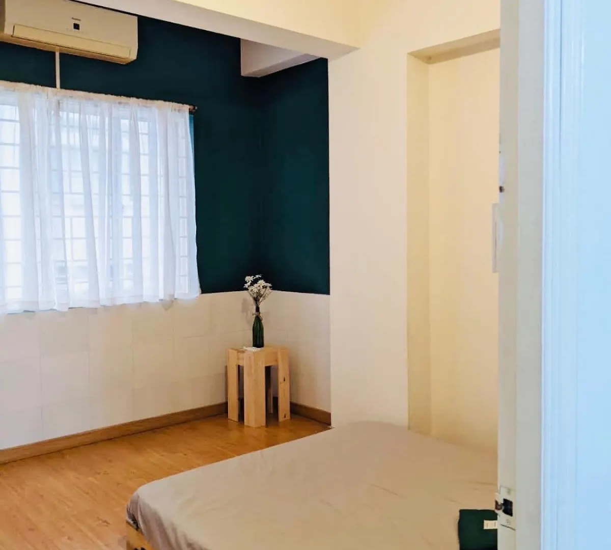 Cozy & Convenient Apt With 2 Bedrooms Next To Dist 1 Ho Chi Minh City 0*,